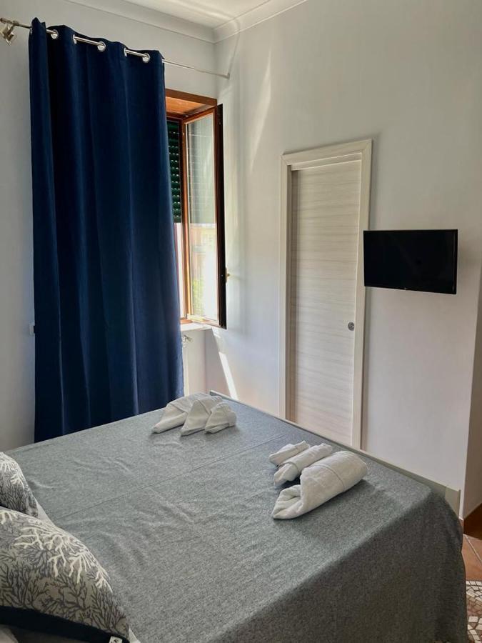 Manu'S Room Наполи Екстериор снимка